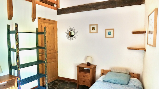 Mésange bedroom in Le Nid